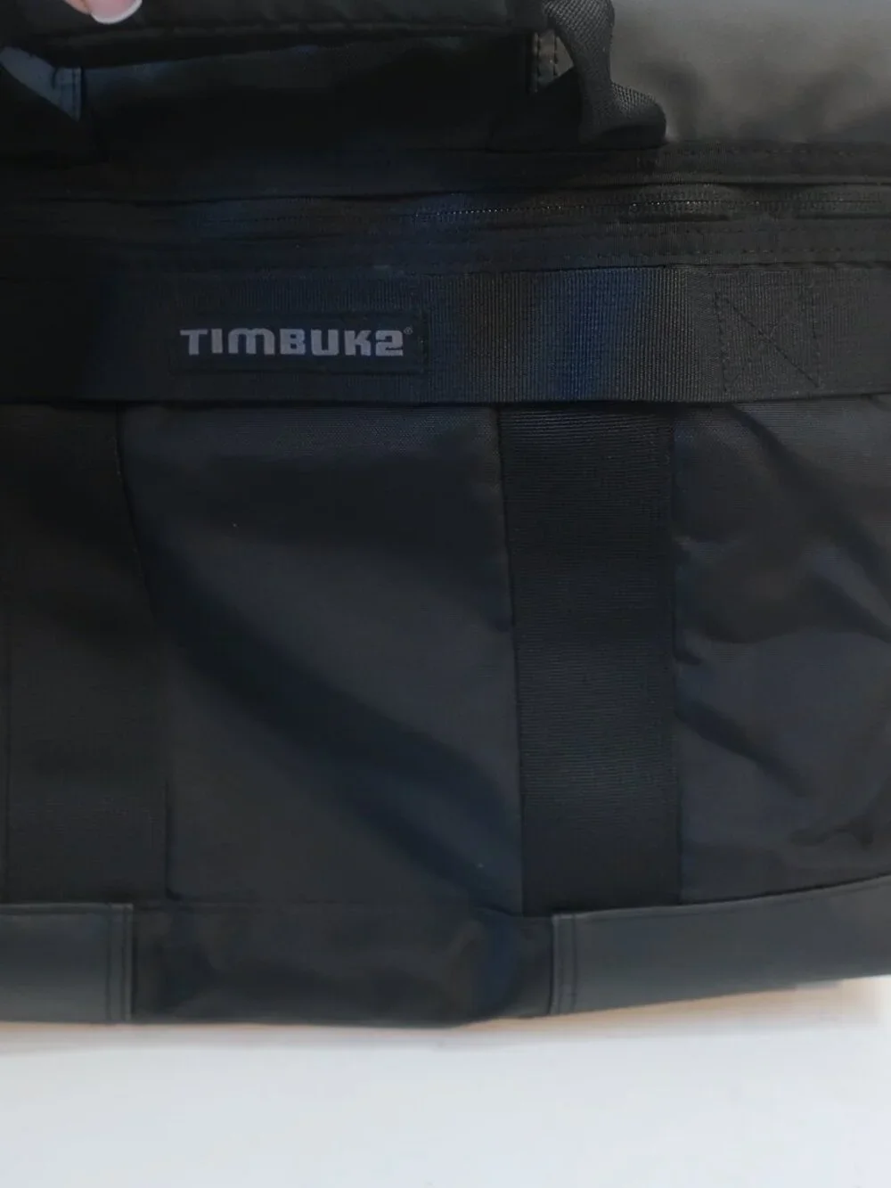 Mens Timbuk2 KDF13 Black Business Commuter Messenger Bag COLOR: BLACK MODEL NUMB